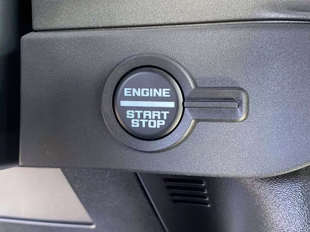 2026 Avalanche Ford Bronco Base 4X4 SUV