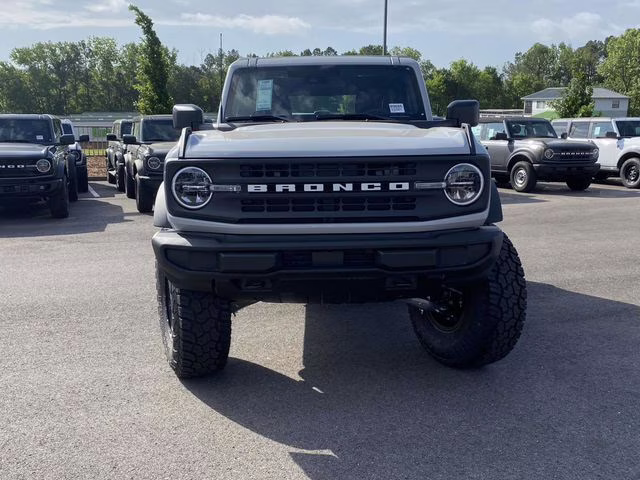 2026 Avalanche Ford Bronco Base 4X4 SUV