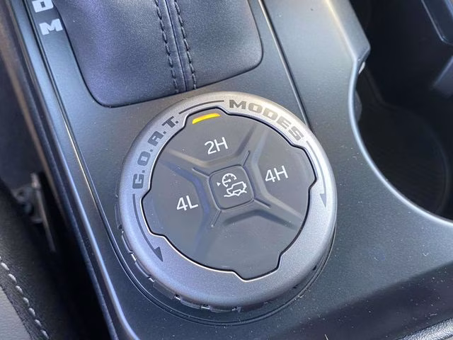 2026 Shadow Black Ford Bronco Outer Banks 4X4 SUV