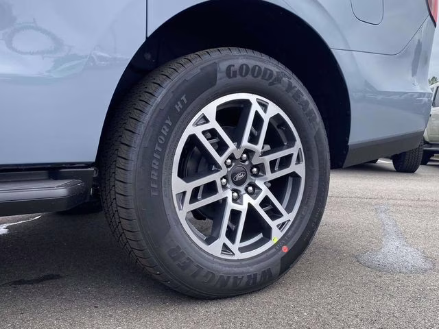 2026 Gray Metallic Ford Expedition Max Active RWD SUV