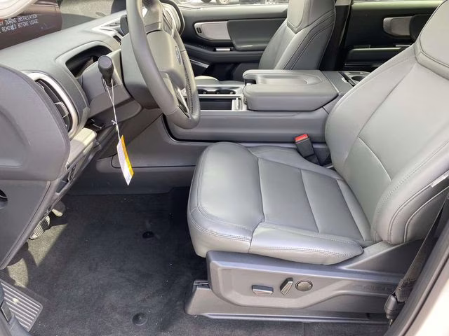 2026 White Ford Expedition Max Active RWD SUV