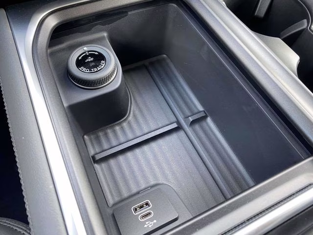 2026 White Ford Expedition Max Active RWD SUV