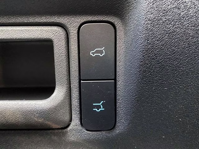 2026 White Ford Expedition Max Active RWD SUV