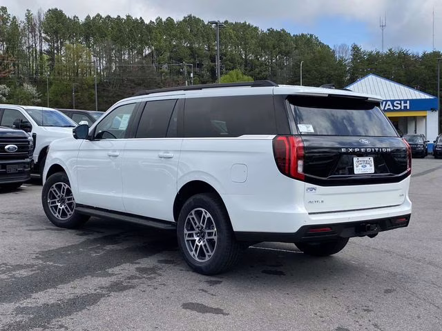 2026 White Ford Expedition Max Active RWD SUV