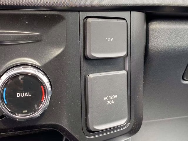 2026 Black Ford Super Duty F-250 SRW Platinum 4X4 Truck