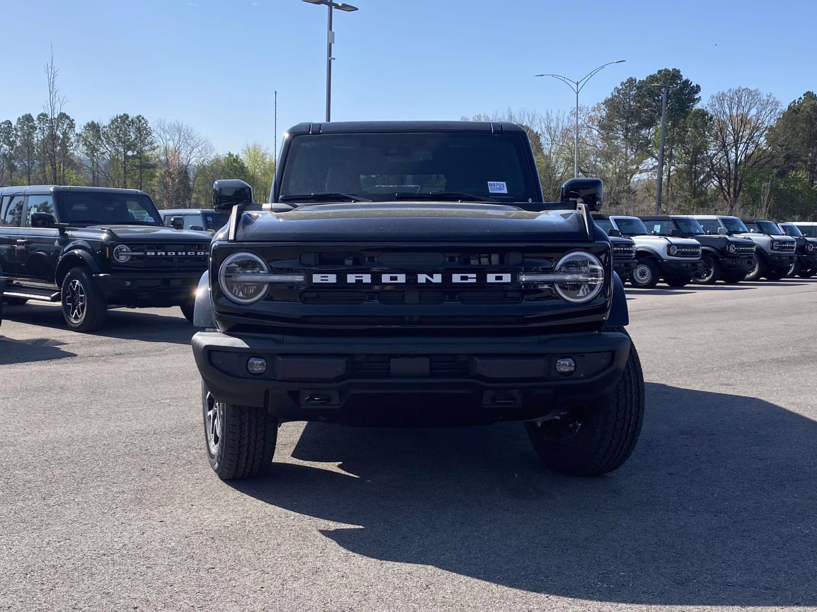 2026 Shadow Black Ford Bronco Outer Banks 4X4 SUV