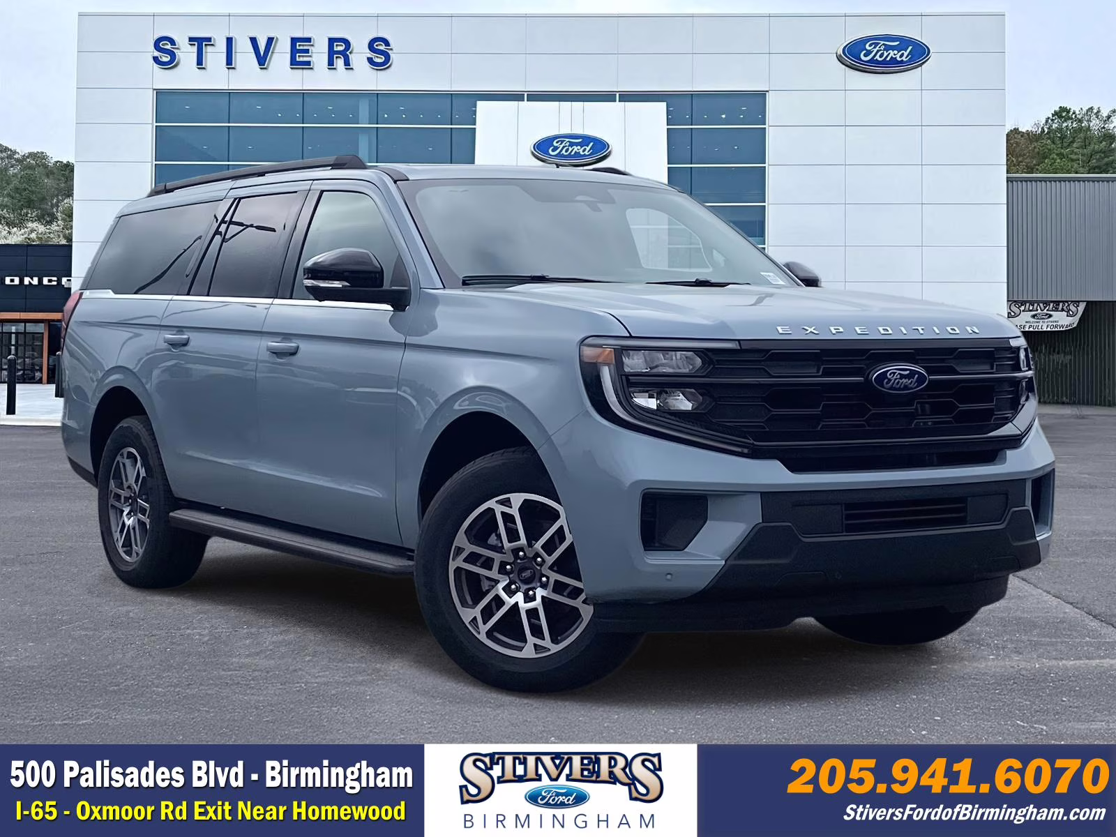 2026 Glacier Gray Metallic Tri-Coat Ford Expedition Max Active RWD SUV