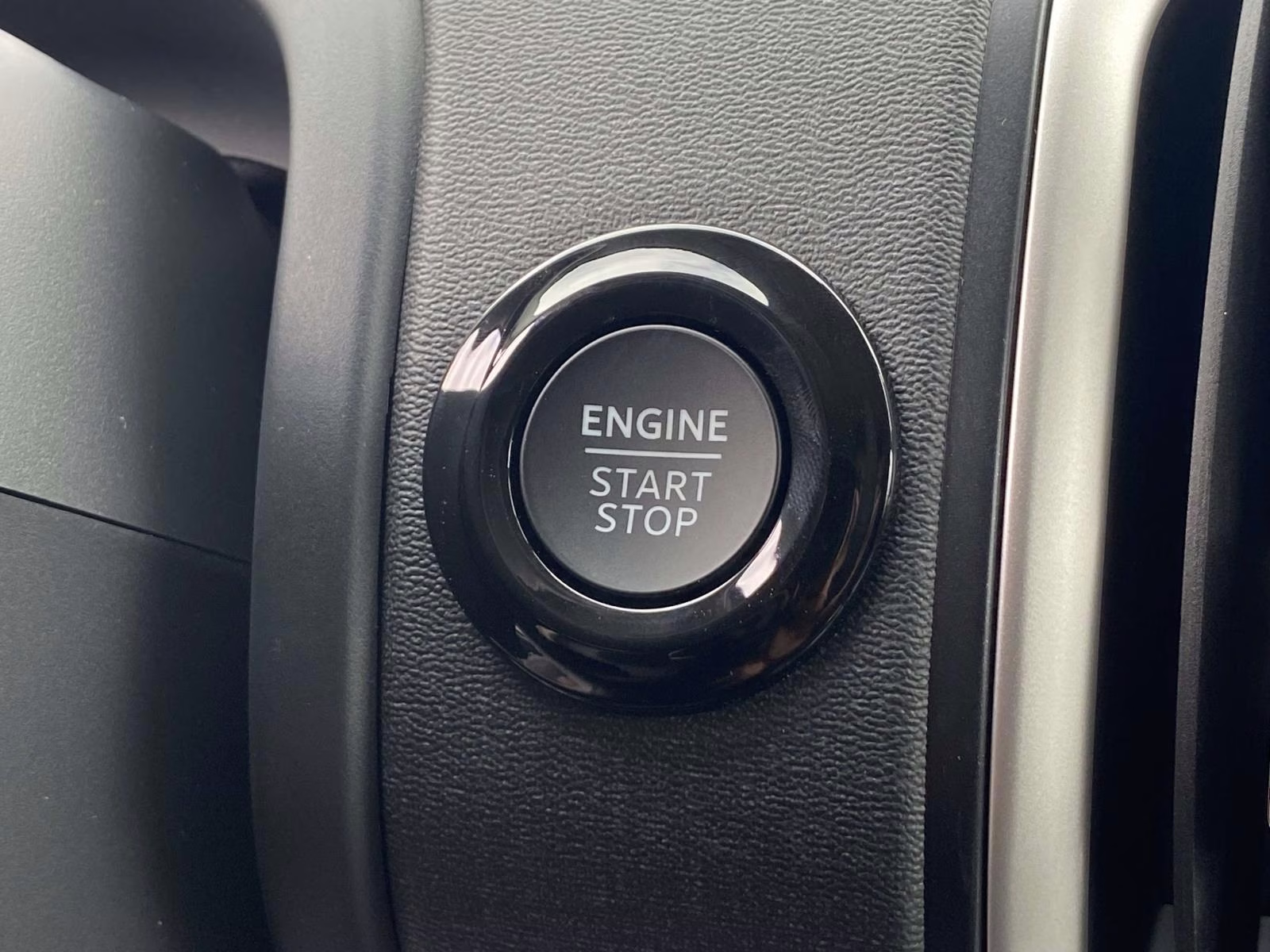 2026 Glacier Gray Metallic Tri-Coat Ford Expedition Max Active RWD SUV