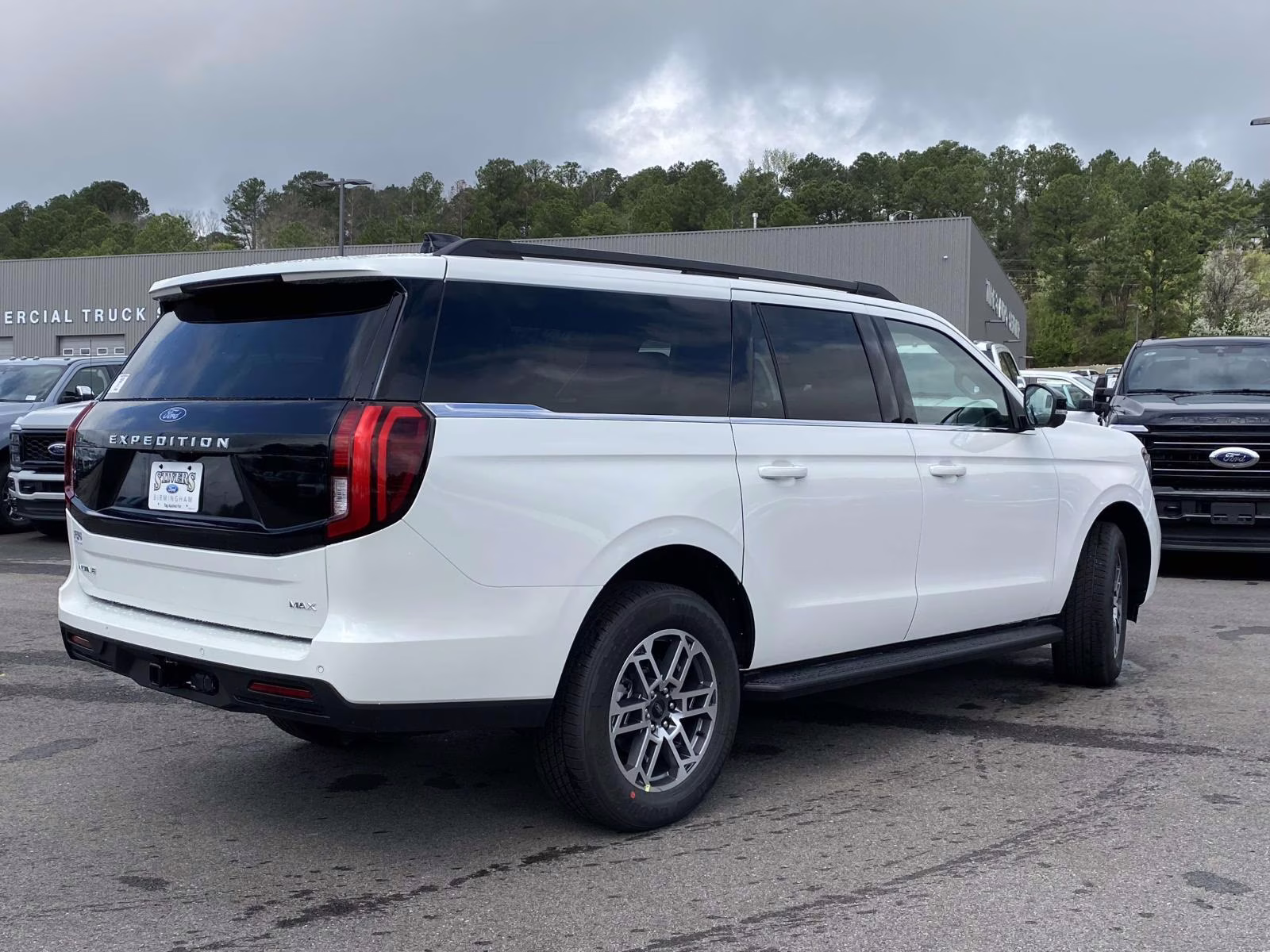 2026 White Ford Expedition Max Active RWD SUV