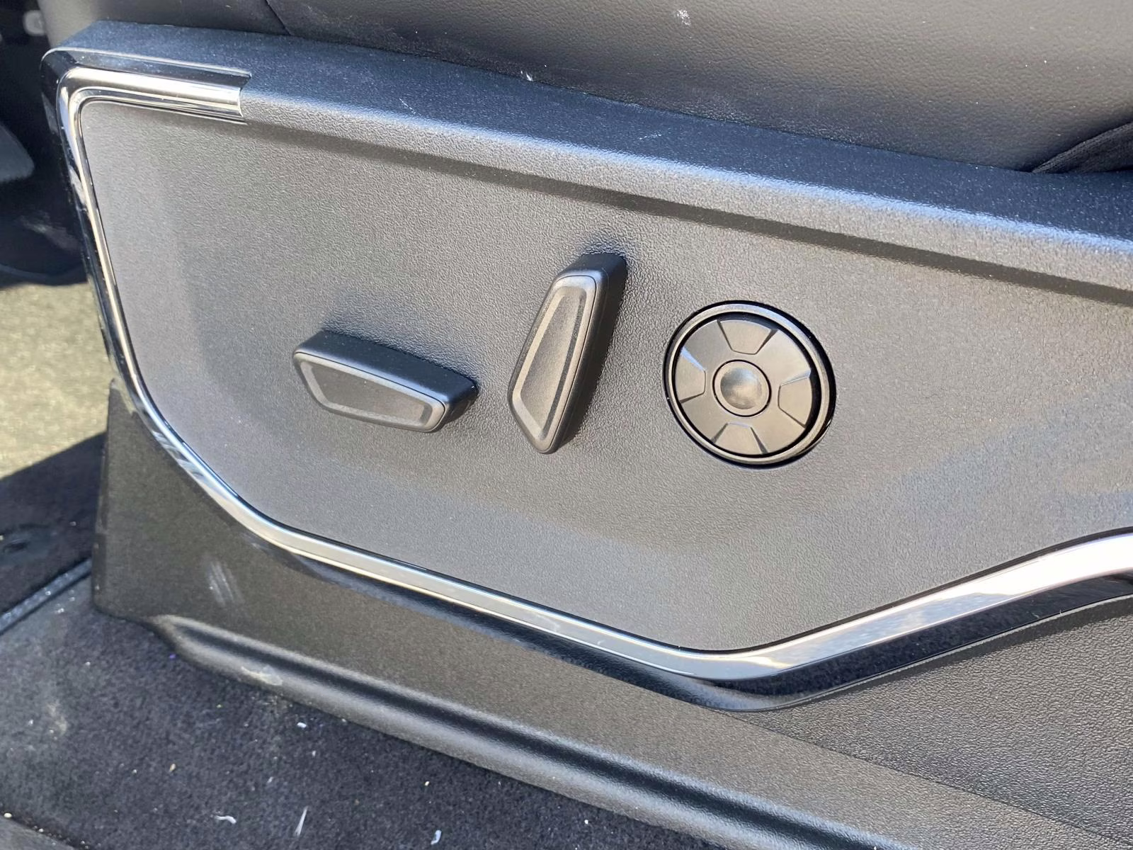 2026 Gray Ford Super Duty F-250 SRW Platinum 4X4 Truck