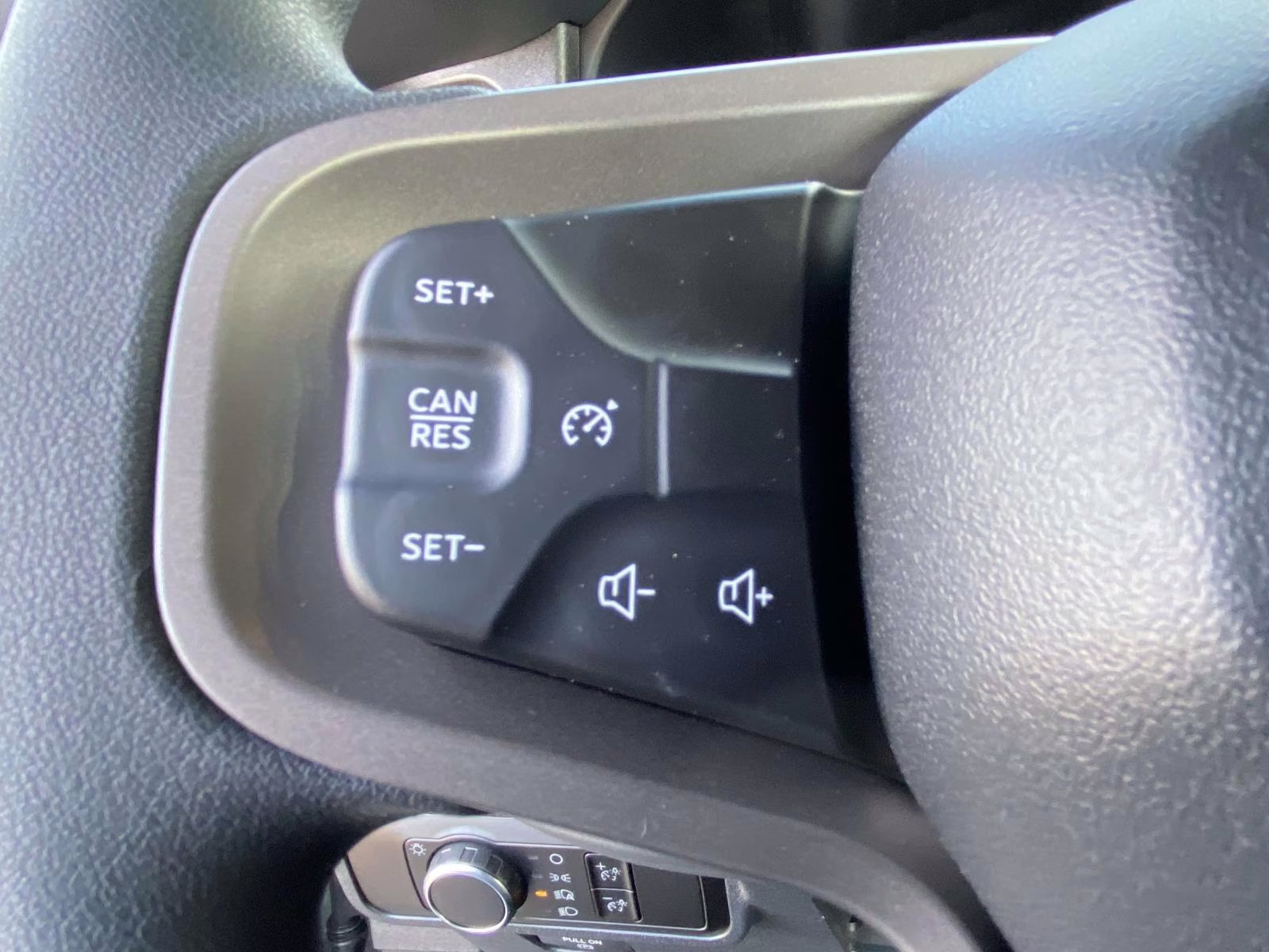 2026 Avalanche Ford Bronco Base 4X4 SUV