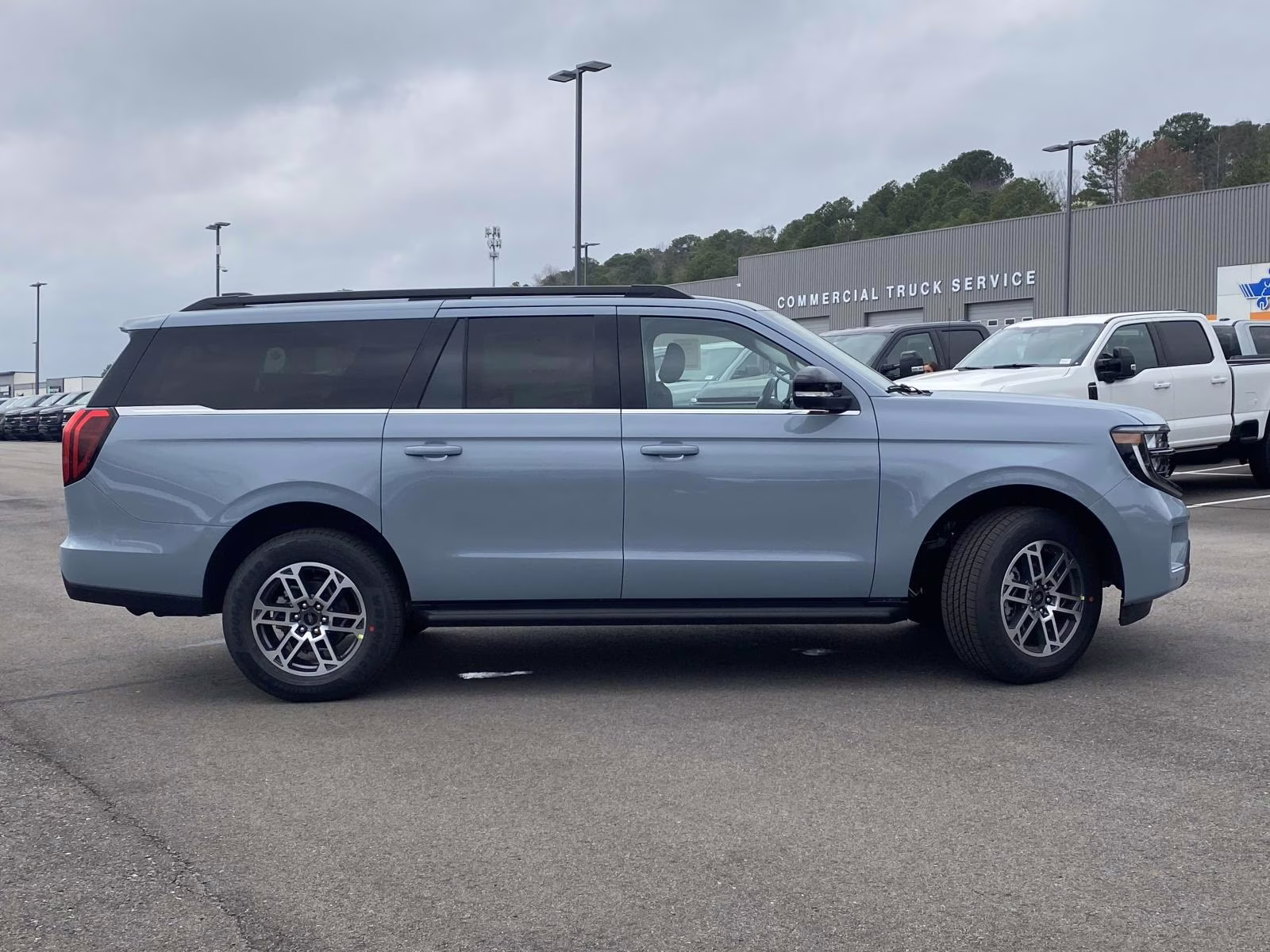 2026 Gray Metallic Ford Expedition Max Active RWD SUV