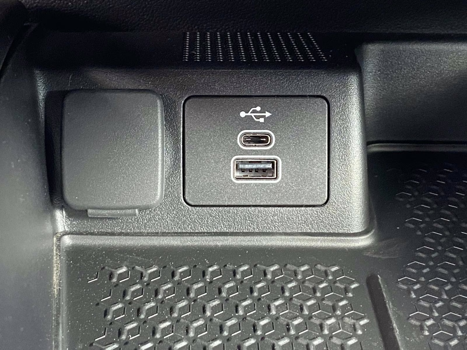 2026 Carbonized Gray Metallic Ford Bronco Sport Heritage 4X4 SUV