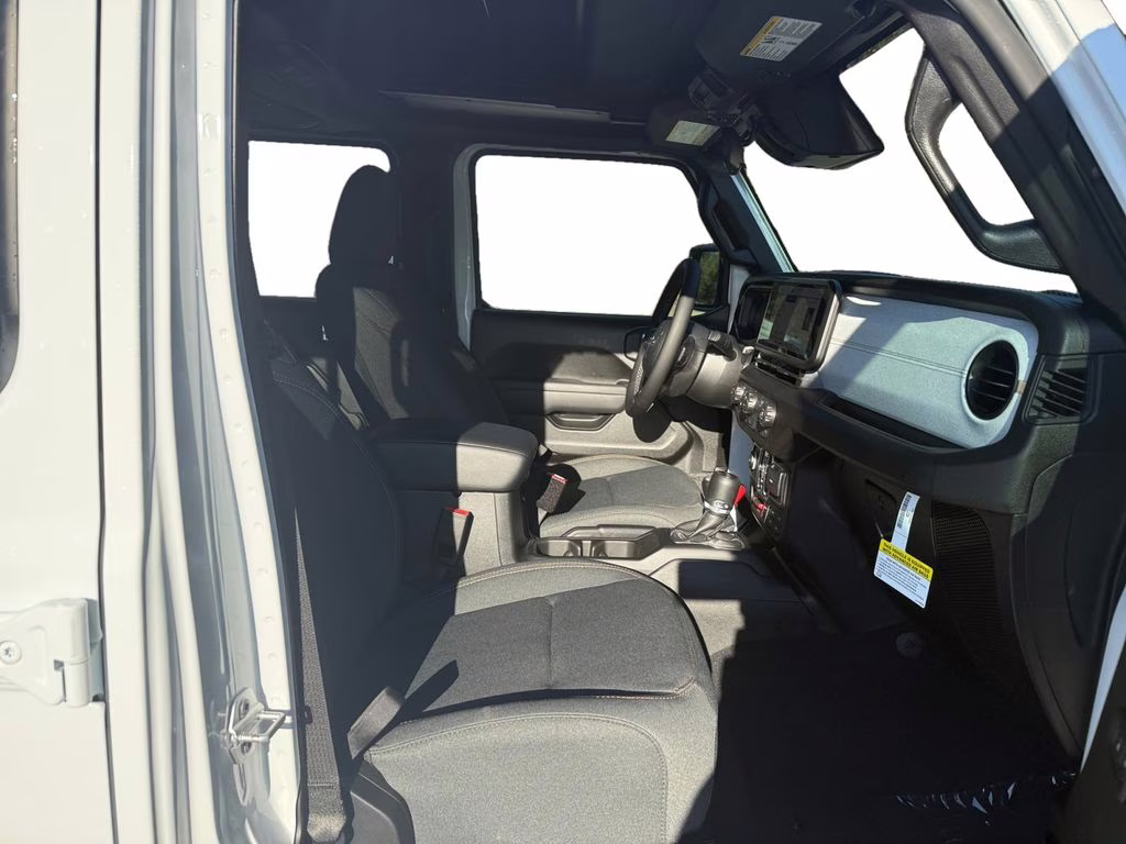 2026 Bright White Clearcoat Jeep Wrangler Willys 4X4 SUV