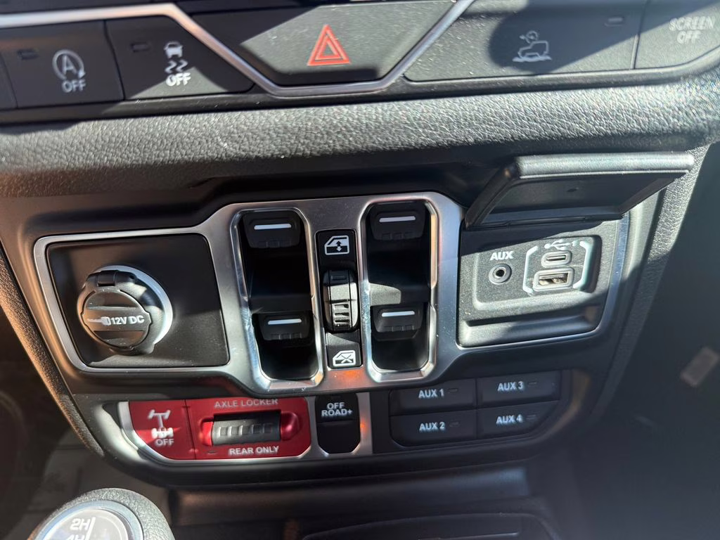 2026 Bright White Clearcoat Jeep Wrangler Willys 4X4 SUV