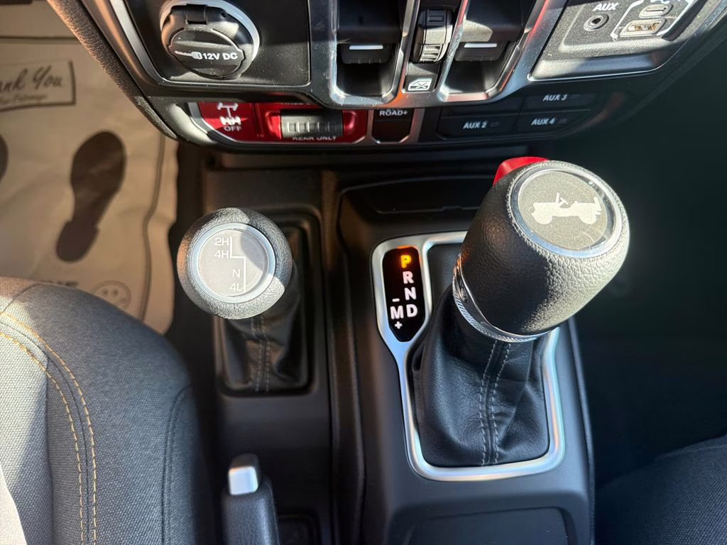 2026 Bright White Clearcoat Jeep Wrangler Willys 4X4 SUV