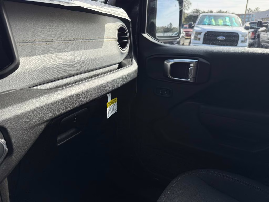 2026 Granite Crystal Metallic Clearcoat Jeep Wrangler Willys 4X4 SUV