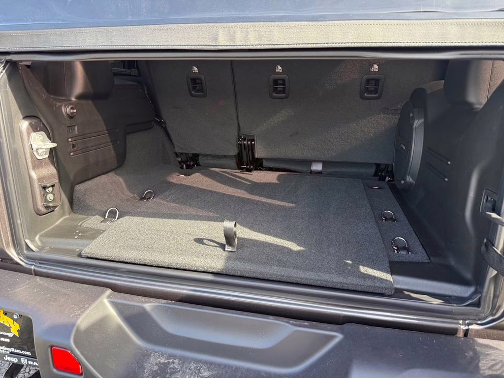 2026 Granite Crystal Metallic Clearcoat Jeep Wrangler Willys 4X4 SUV