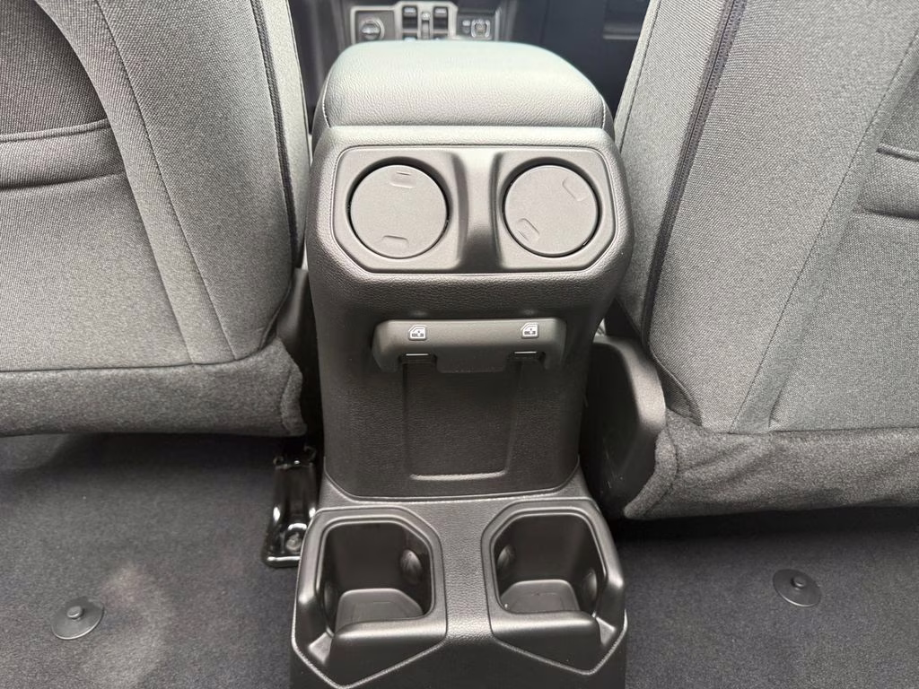 2026 reign Jeep Wrangler Willys 4X4 SUV