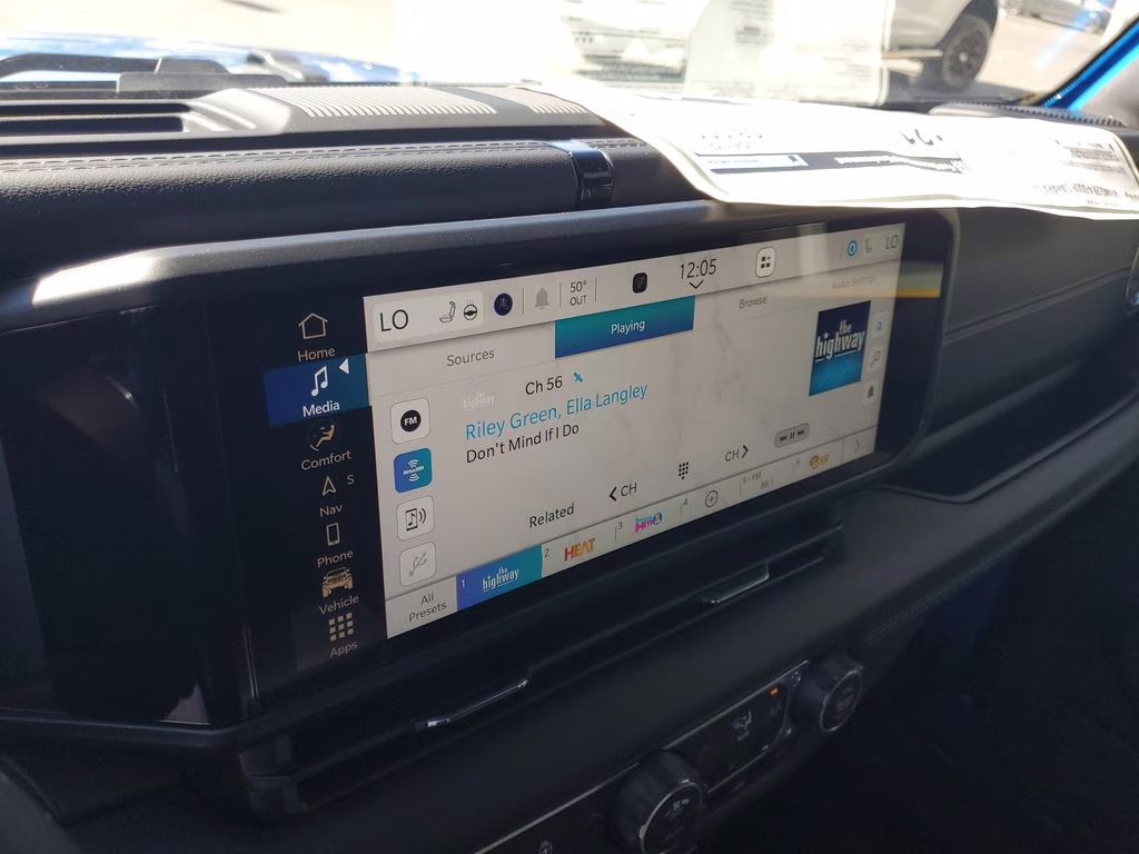 2025 Hydro Blue Pearl Coat Jeep Wrangler Sahara 4X4 SUV