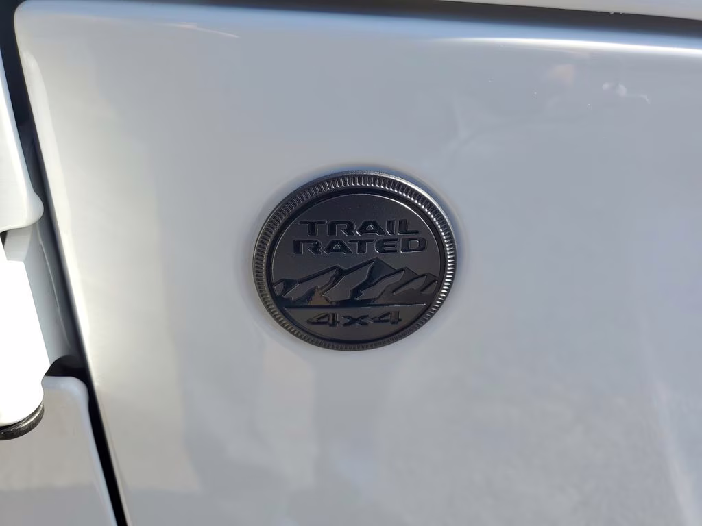 2025 Bright White Clearcoat Jeep Wrangler Sahara 4X4 SUV