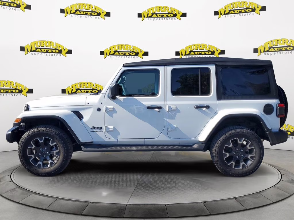 2025 Bright White Clearcoat Jeep Wrangler Sahara 4X4 SUV