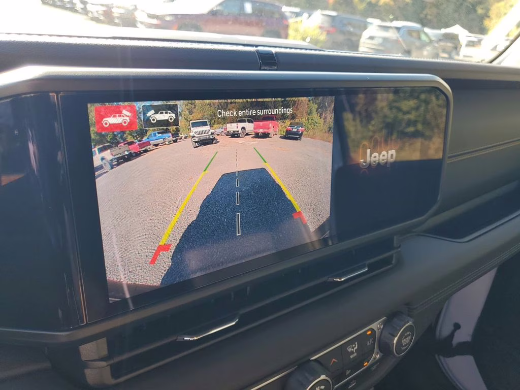 2025 Bright White Clearcoat Jeep Wrangler Sahara 4X4 SUV