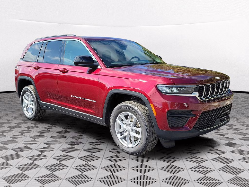 2025 Velvet Red Pearlcoat Jeep Grand Cherokee Laredo X RWD SUV