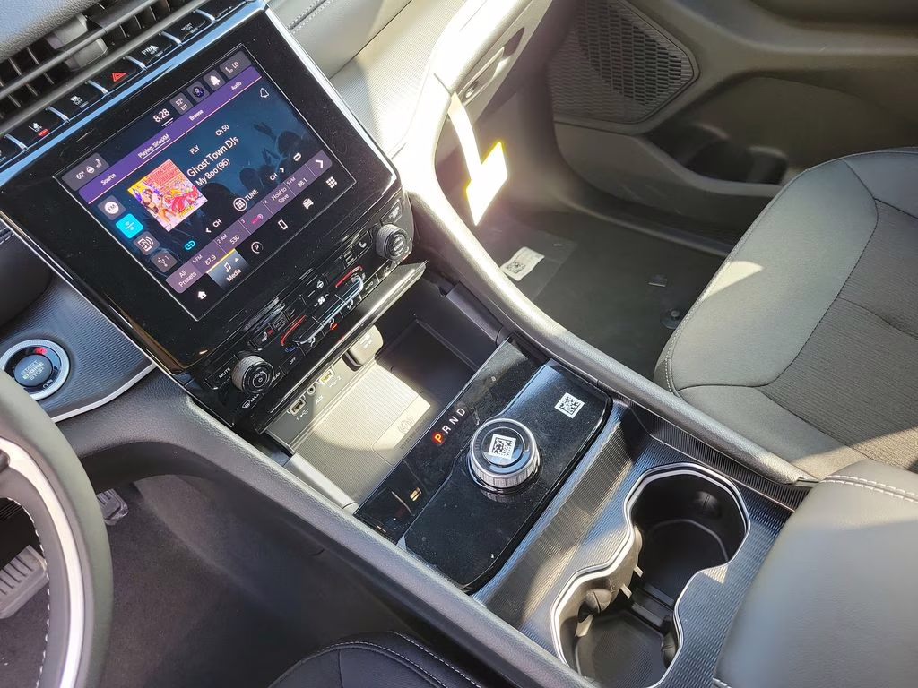 2025 Velvet Red Pearlcoat Jeep Grand Cherokee Laredo X RWD SUV