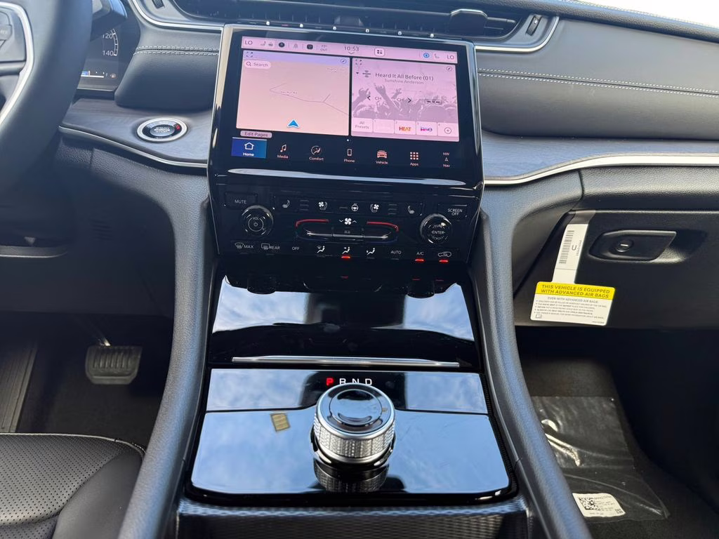 2025 Silver Zynith Jeep Grand Cherokee Limited RWD SUV