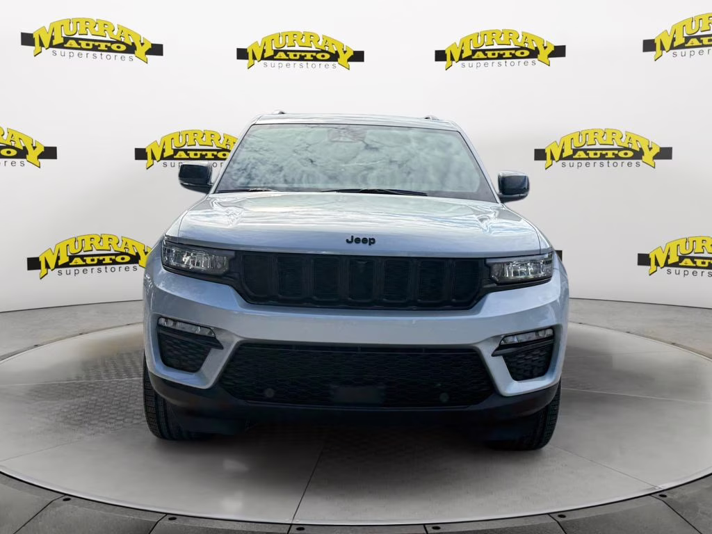 2025 Silver Zynith Jeep Grand Cherokee Limited RWD SUV