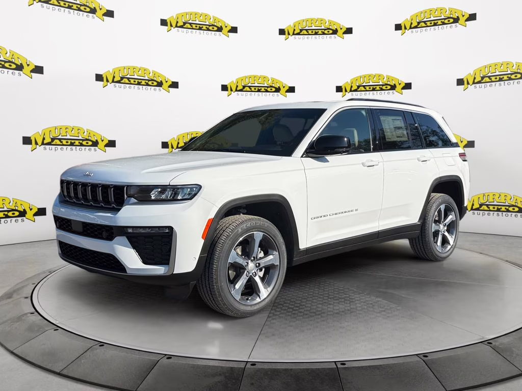 2026 Bright White Clearcoat Jeep Grand Cherokee Limited RWD SUV