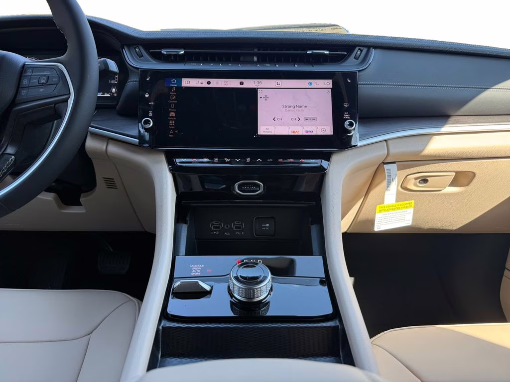 2026 Baltic Gray Metallic Clearcoat Jeep Grand Cherokee Limited 4X4 SUV