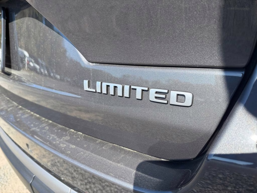 2026 Baltic Gray Metallic Clearcoat Jeep Grand Cherokee Limited 4X4 SUV