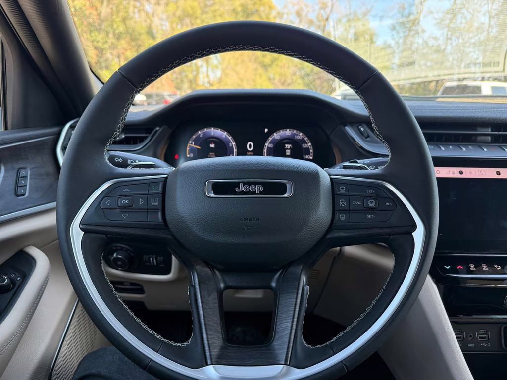2026 Baltic Gray Metallic Clearcoat Jeep Grand Cherokee Limited 4X4 SUV