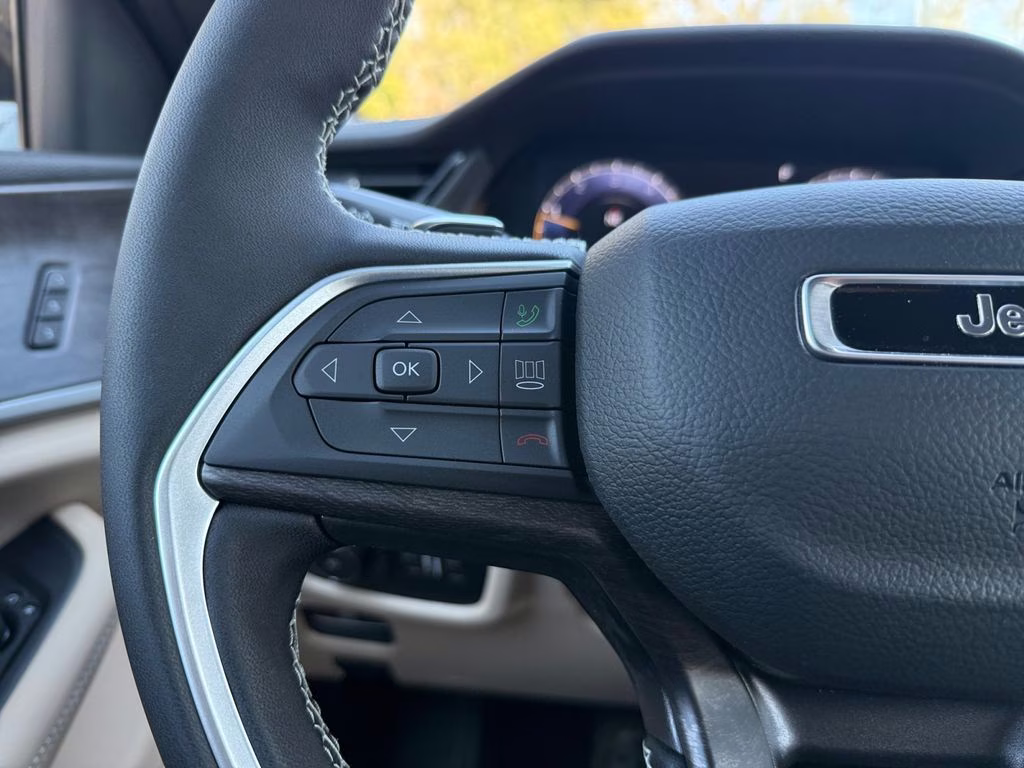 2026 Baltic Gray Metallic Clearcoat Jeep Grand Cherokee Limited 4X4 SUV