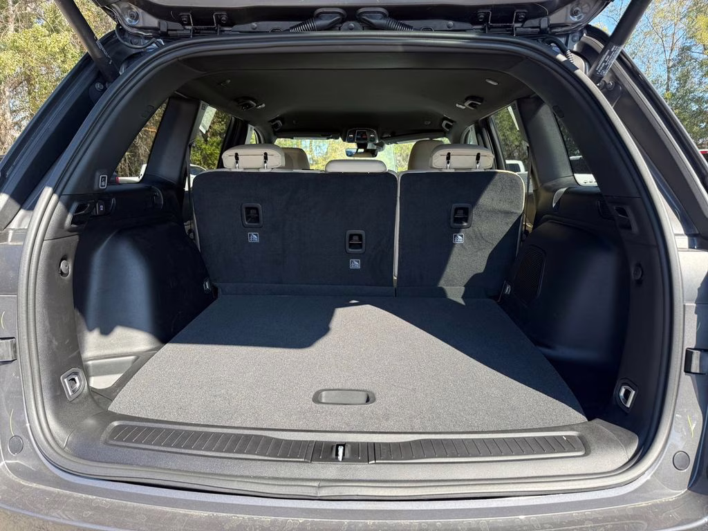 2026 Baltic Gray Metallic Clearcoat Jeep Grand Cherokee Limited 4X4 SUV