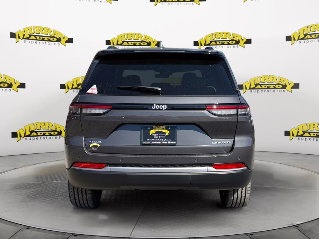 2026 Baltic Gray Metallic Clearcoat Jeep Grand Cherokee Limited 4X4 SUV