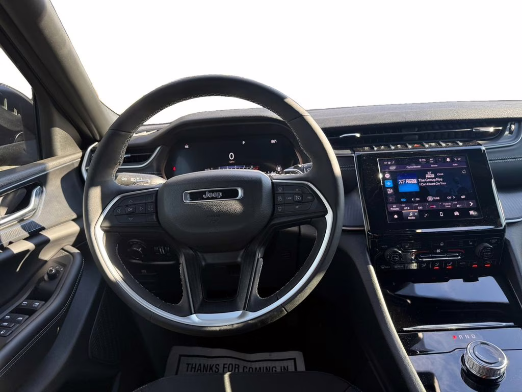 2025 Baltic Gray Metallic Clearcoat Jeep Grand Cherokee L Laredo RWD SUV