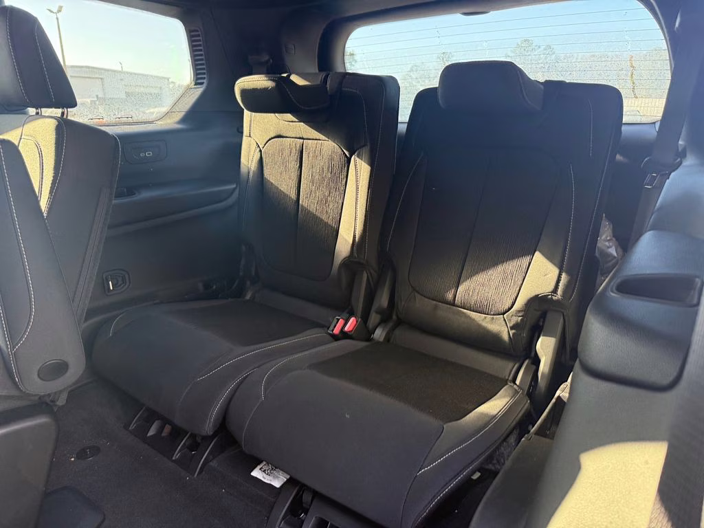 2025 Baltic Gray Metallic Clearcoat Jeep Grand Cherokee L Laredo RWD SUV