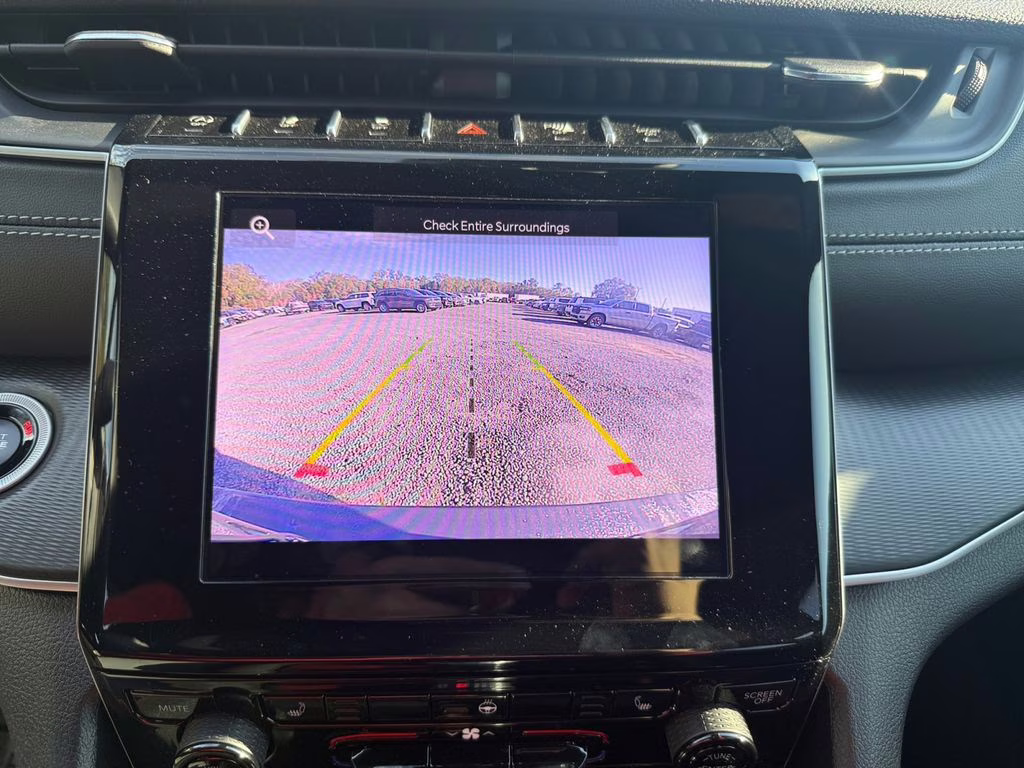 2025 Baltic Gray Metallic Clearcoat Jeep Grand Cherokee L Laredo RWD SUV