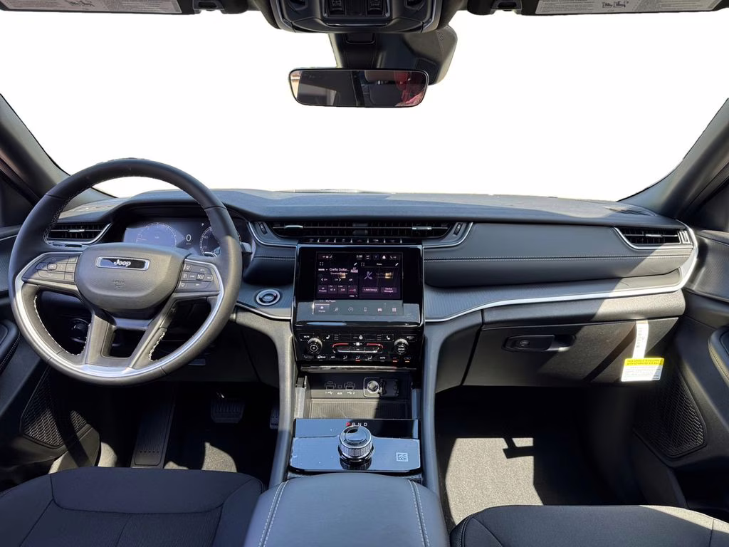 2025 Velvet Red Pearlcoat Jeep Grand Cherokee L Laredo RWD SUV