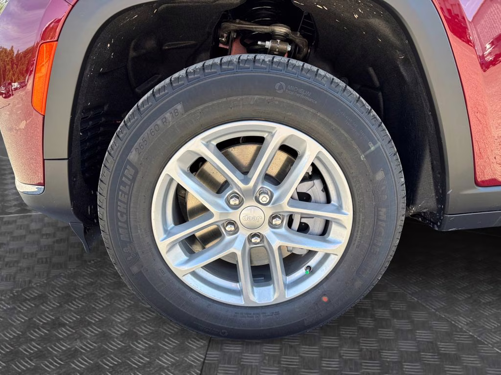 2025 Velvet Red Pearlcoat Jeep Grand Cherokee L Laredo RWD SUV