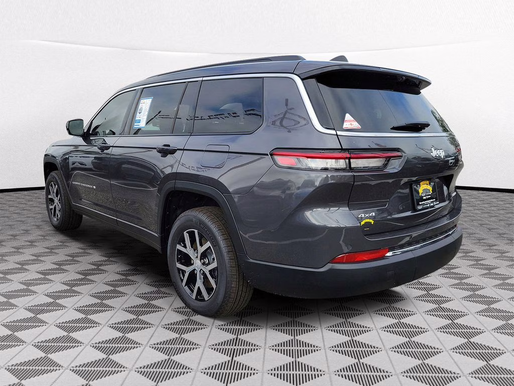 2025 Baltic Gray Metallic Clearcoat Jeep Grand Cherokee L Limited 4X4 SUV