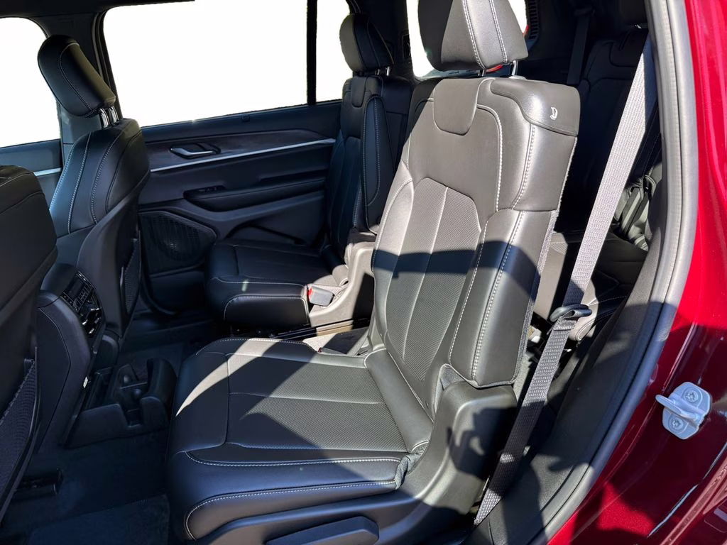 2025 Velvet Red Pearlcoat Jeep Grand Cherokee L Limited 4X4 SUV