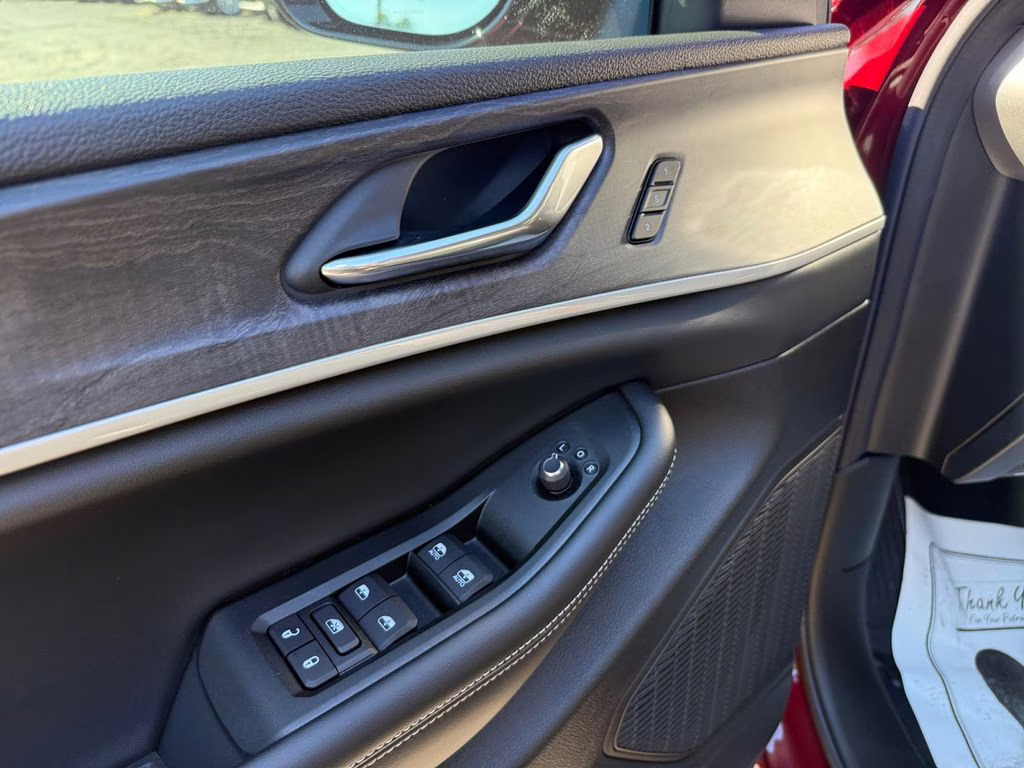 2025 Velvet Red Pearlcoat Jeep Grand Cherokee L Limited 4X4 SUV