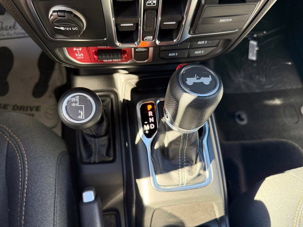 2026 Bright White Clearcoat Jeep Wrangler Willys 4X4 SUV