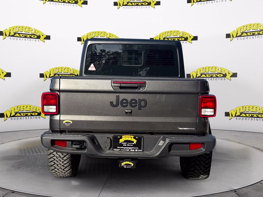 2026 Granite Crystal Metallic Clearcoat Jeep Gladiator Sport 4X4 Truck