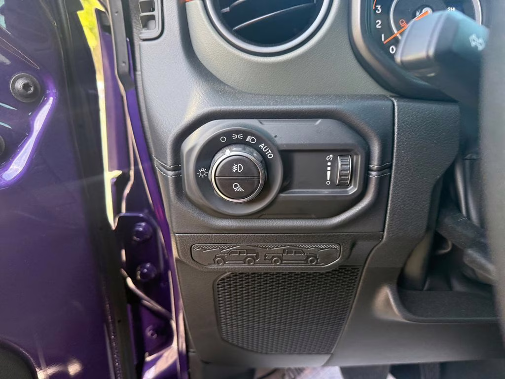 2026 Reign Jeep Gladiator Mojave 4X4 Truck