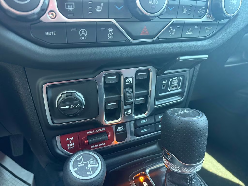 2026 Reign Jeep Gladiator Mojave 4X4 Truck